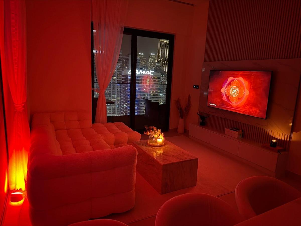 Elegant & Luxury 2Br Apartment Burj And Canal View Sabkhah 외부 사진