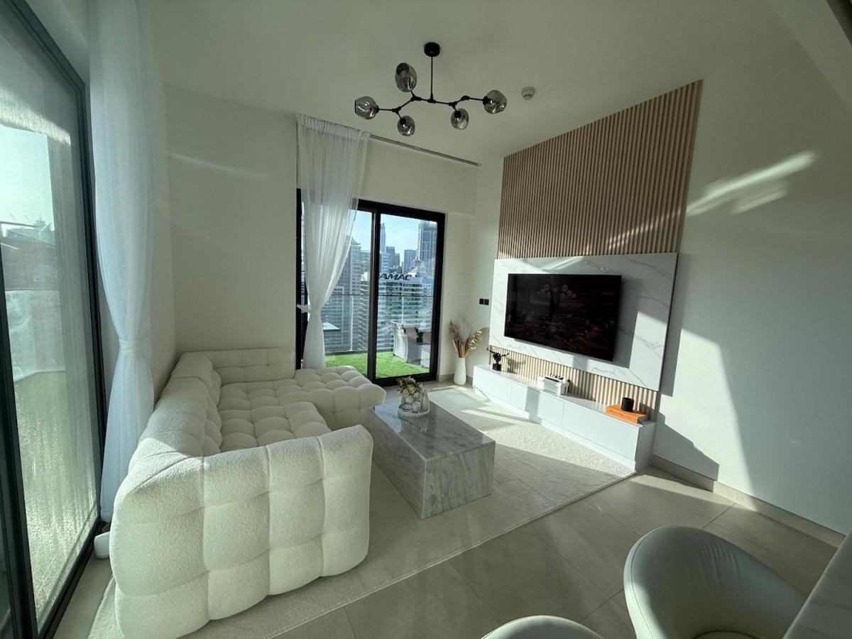 Elegant & Luxury 2Br Apartment Burj And Canal View Sabkhah 외부 사진