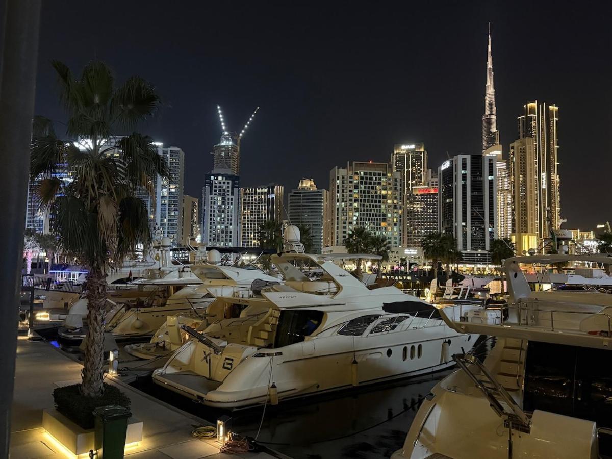 Elegant & Luxury 2Br Apartment Burj And Canal View Sabkhah 외부 사진